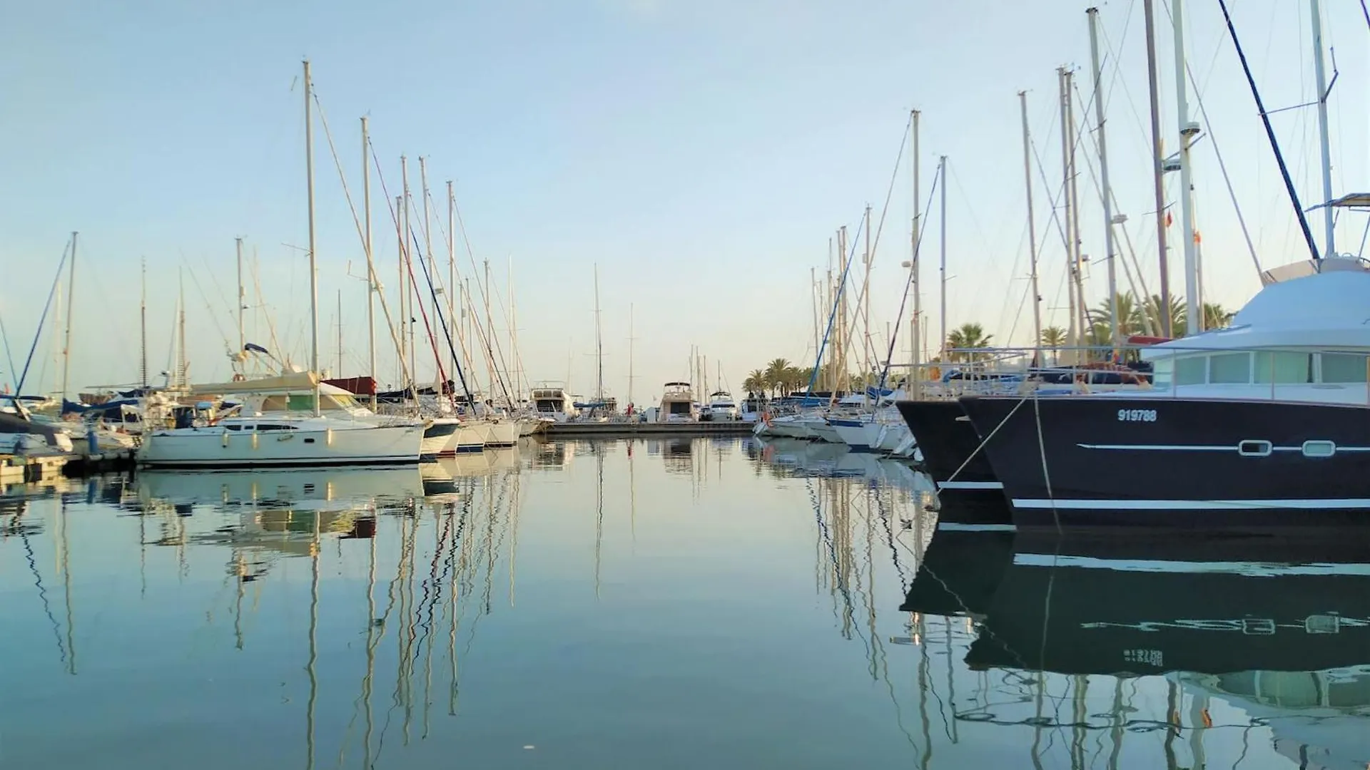 Lovely Sea And Garden View Apartment Benalbeach Benalmádena Hiszpania