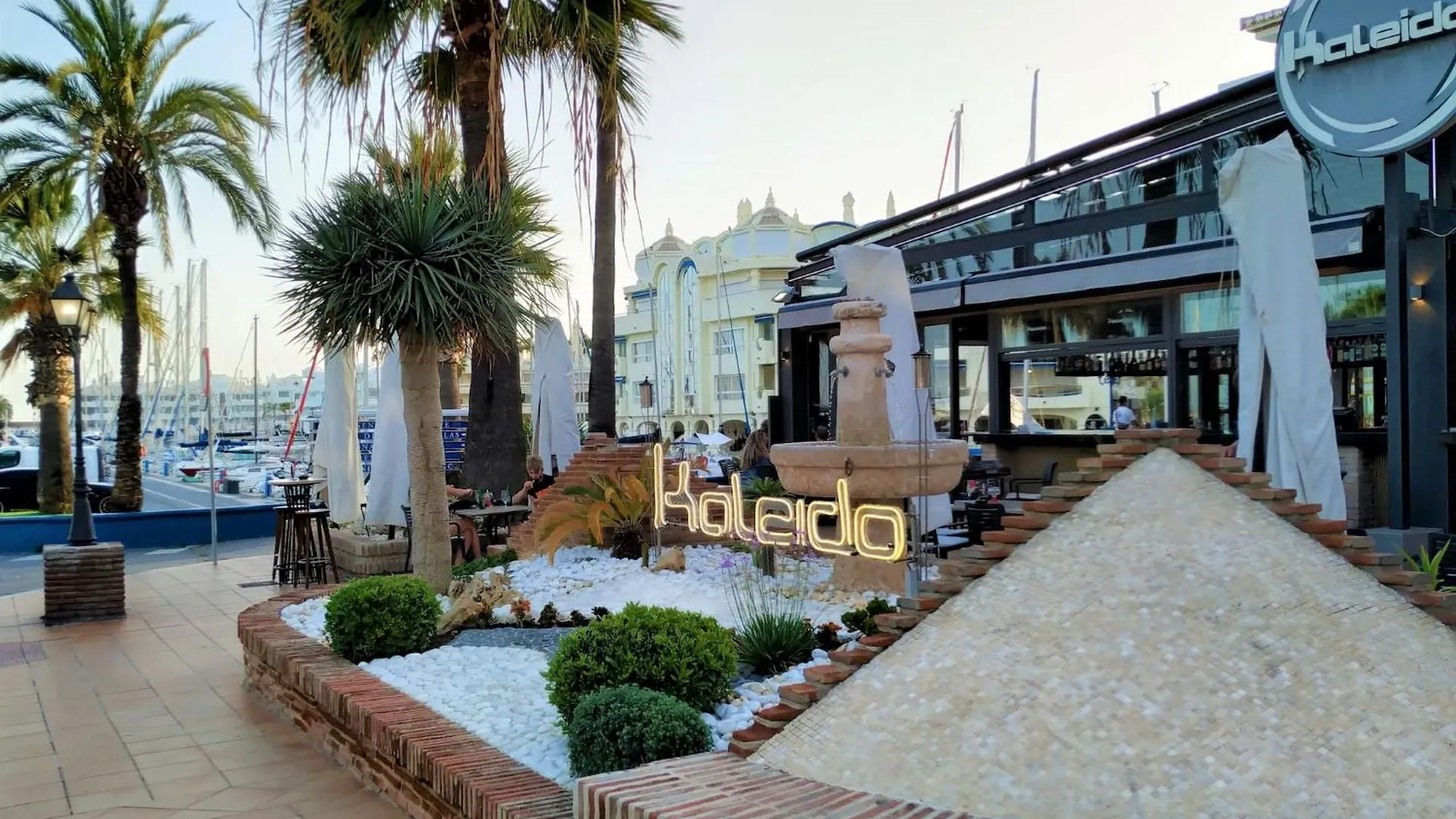 Lovely Sea And Garden View Apartment Benalbeach Benalmádena