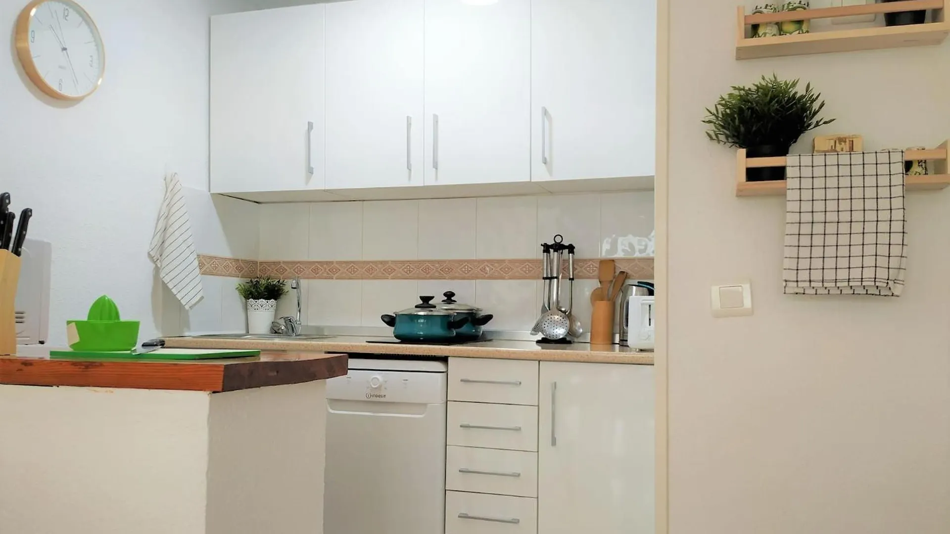 Lovely Sea And Garden View Apartment Benalbeach Benalmadena