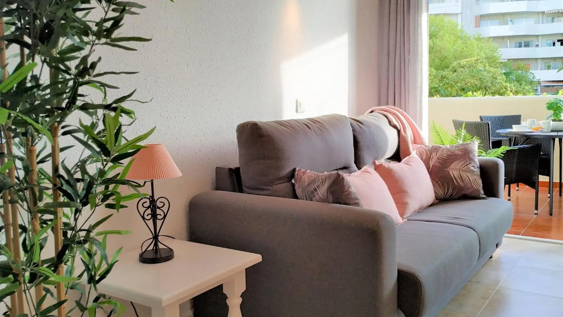 Lovely Sea And Garden View Apartment Benalbeach Benalmadena